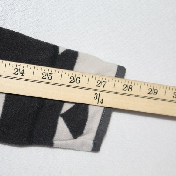 The North Face  Women White Green Geo Metric Sherpa Sweater Size Small - Picture 5 of 10